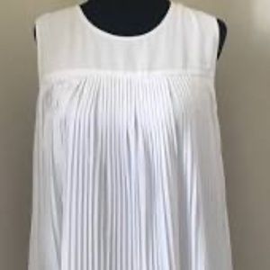 Accordion pleat sleeveless white top